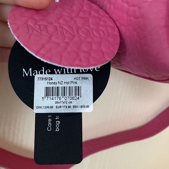 Brand new NUNOO hot pink handbag/crossbody bag - Picture 5 of 7